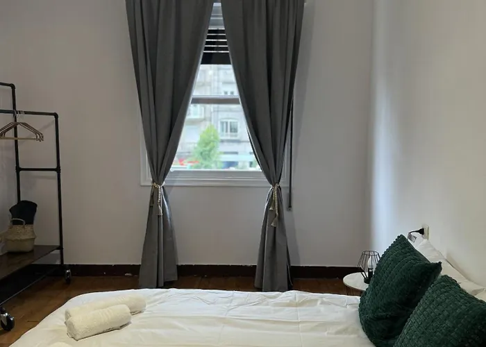 Tu En El Centro De * Vigo